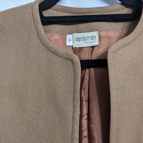 Vintage wool camel Nordstrom bolero jacket - Picture 2 of 4